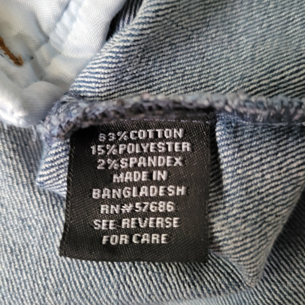 New Look || Blue Buttoned Flap Pocket Denim Jean Jacket - Picture 7 of 8